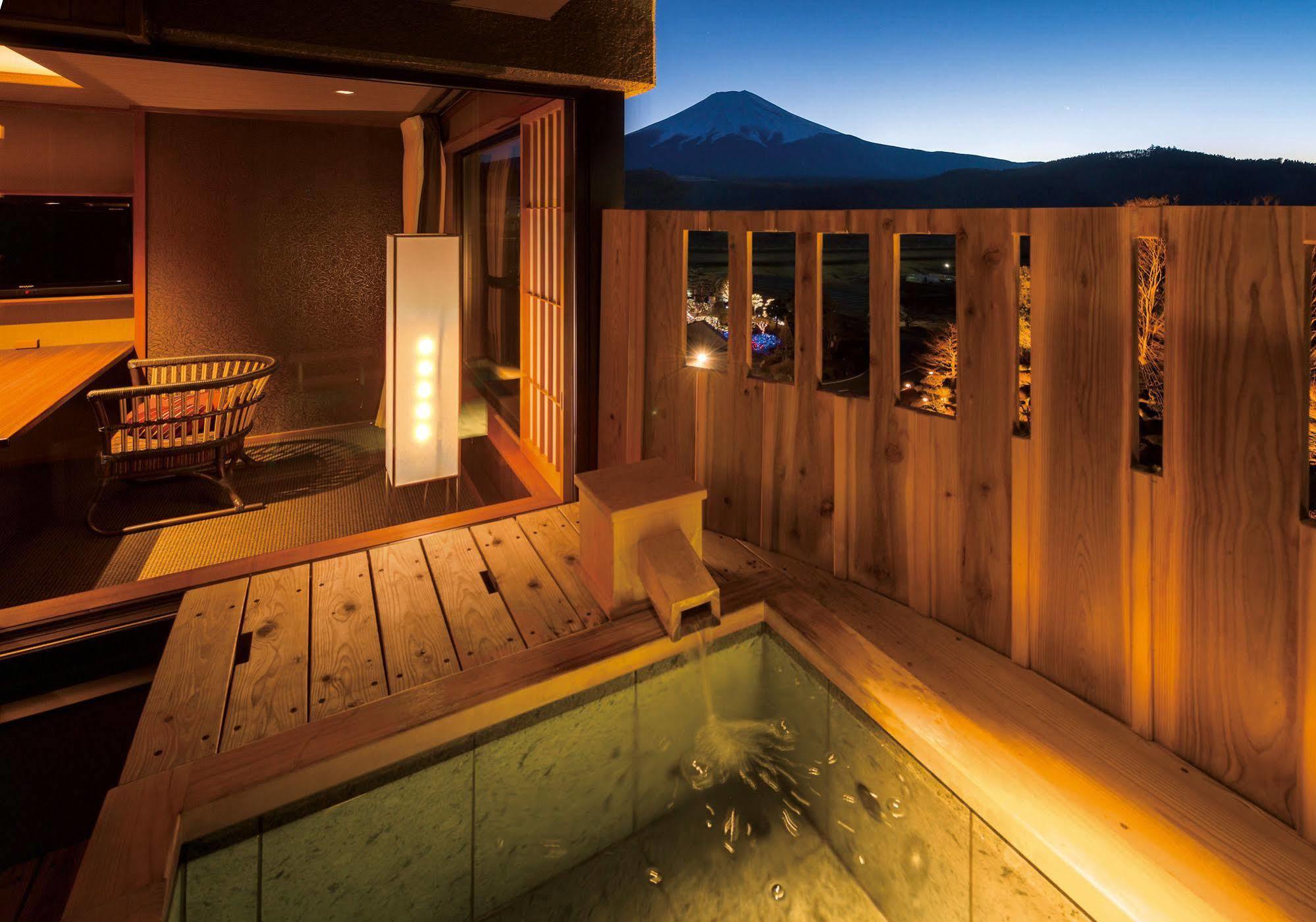 Fujisan Onsen Bessho Sasa Hotel Fujiyoshida Exterior photo